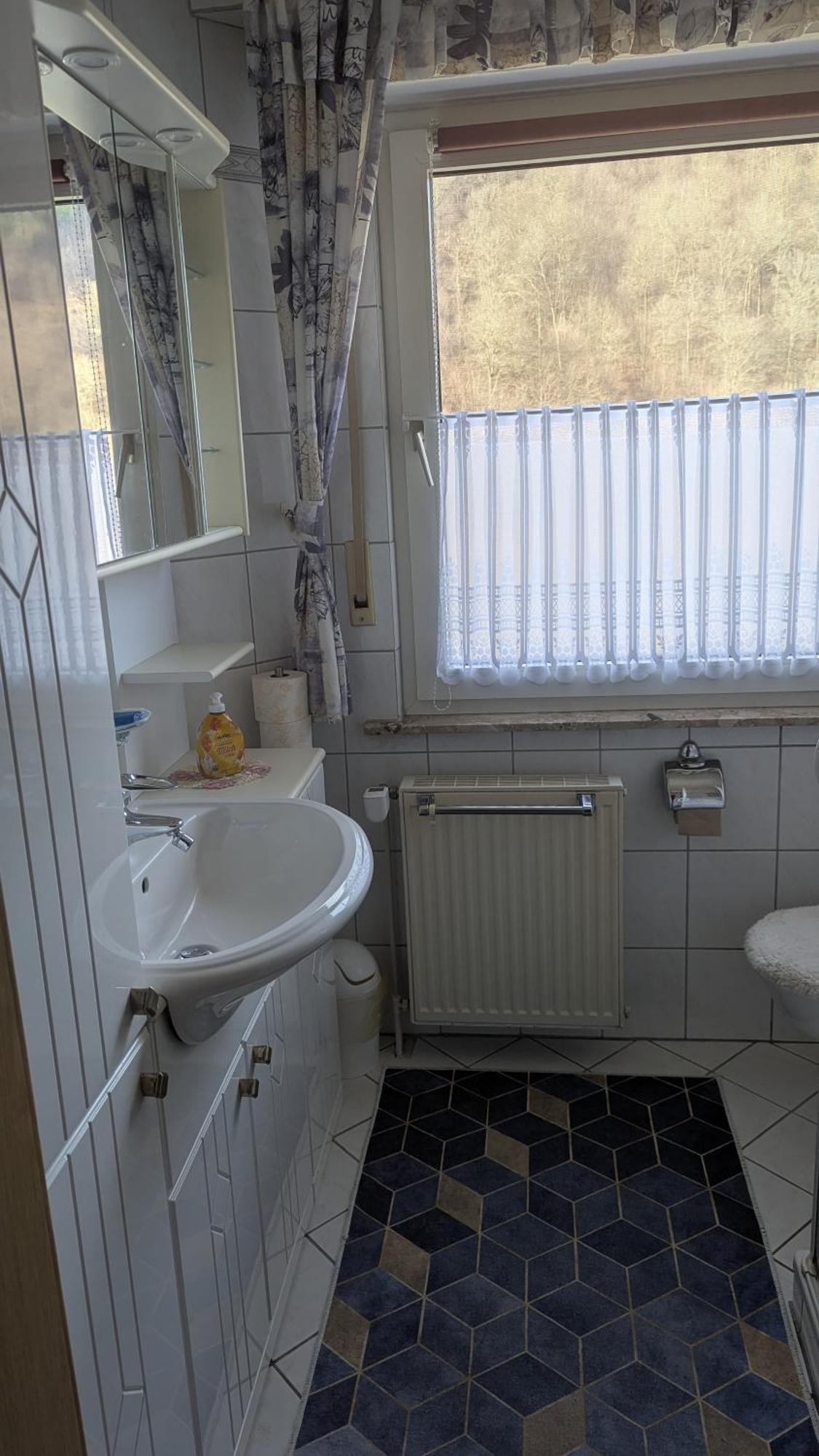 Ferienwohnung Mit Terrasse Fuer 1-4 Personen Altena Bagian luar foto