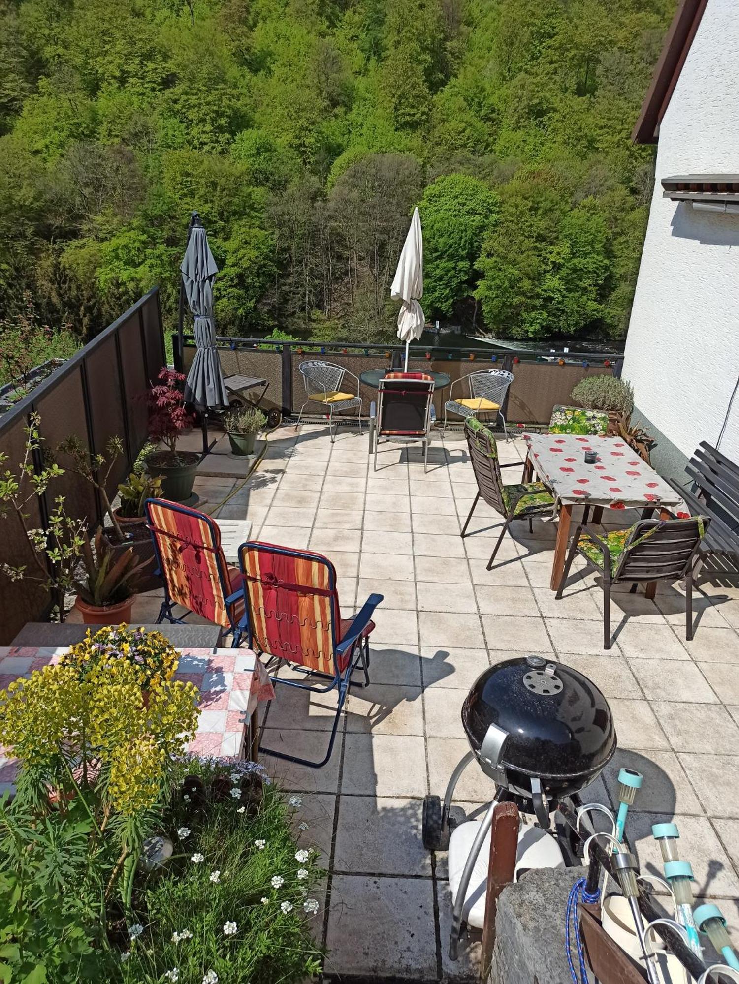 Ferienwohnung Mit Terrasse Fuer 1-4 Personen Altena Bagian luar foto